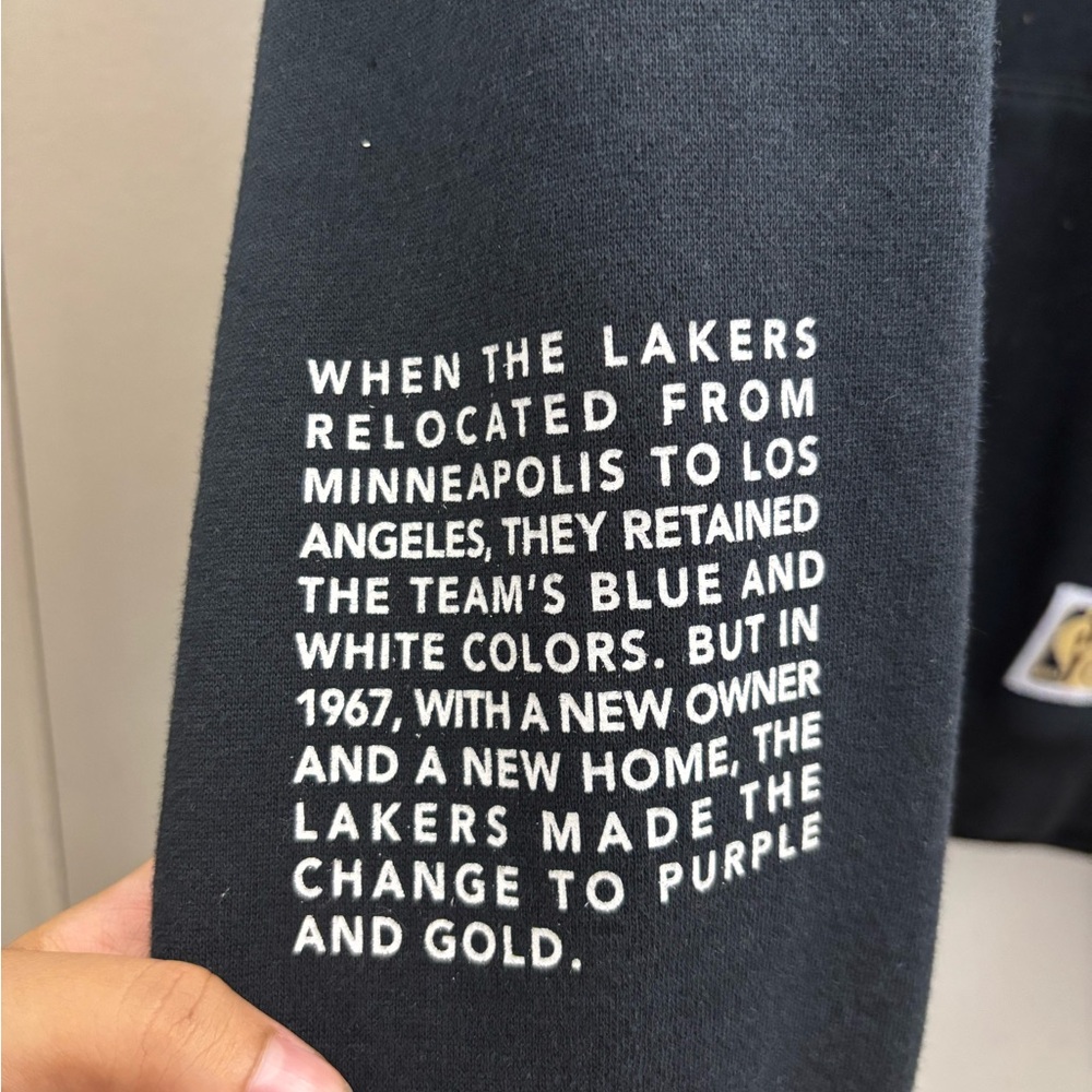 Mitchell& Ness Lakers Hoodie - Picture 3 of 6